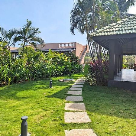 Cove Luxury Beach Villa マハーバリプラム エクステリア 写真