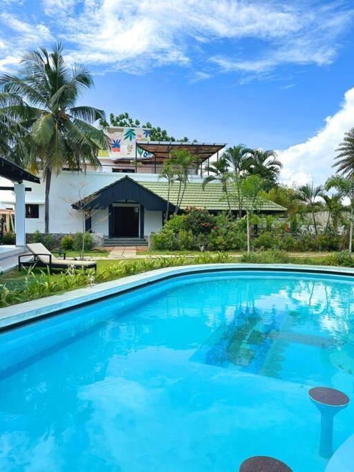 Cove Luxury Beach Villa マハーバリプラム エクステリア 写真